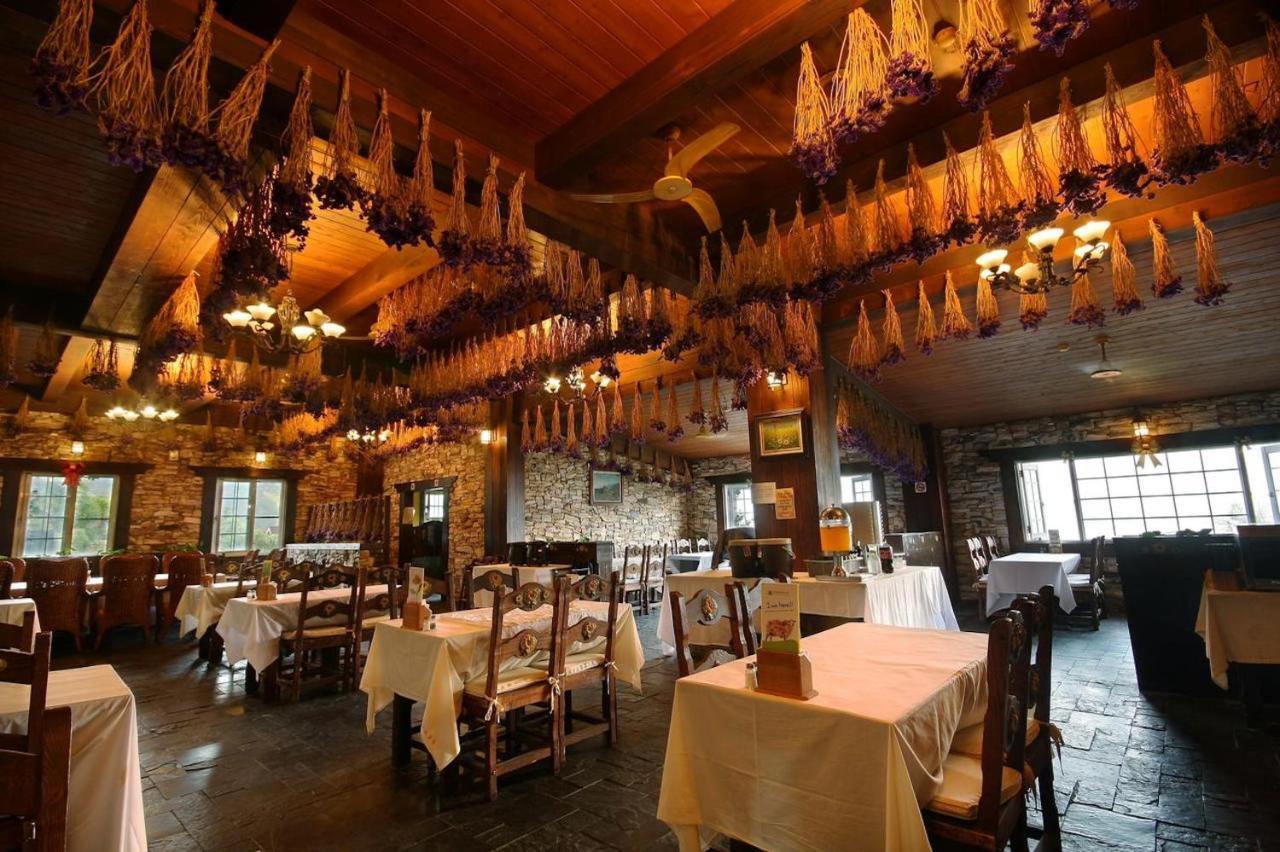 Provence Rose Lodge Renai Extérieur photo